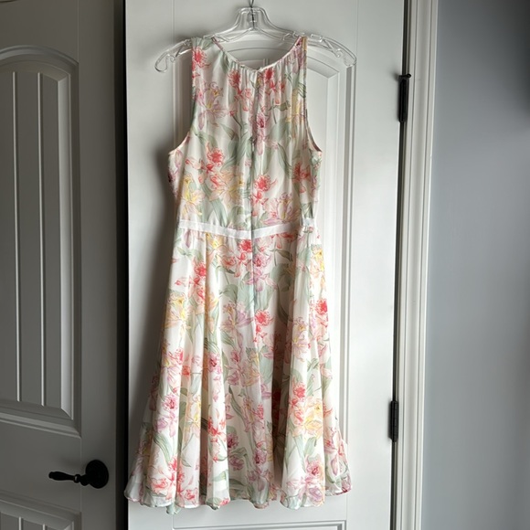Ann Taylor Factory Floral Dress - Picture 3 of 5